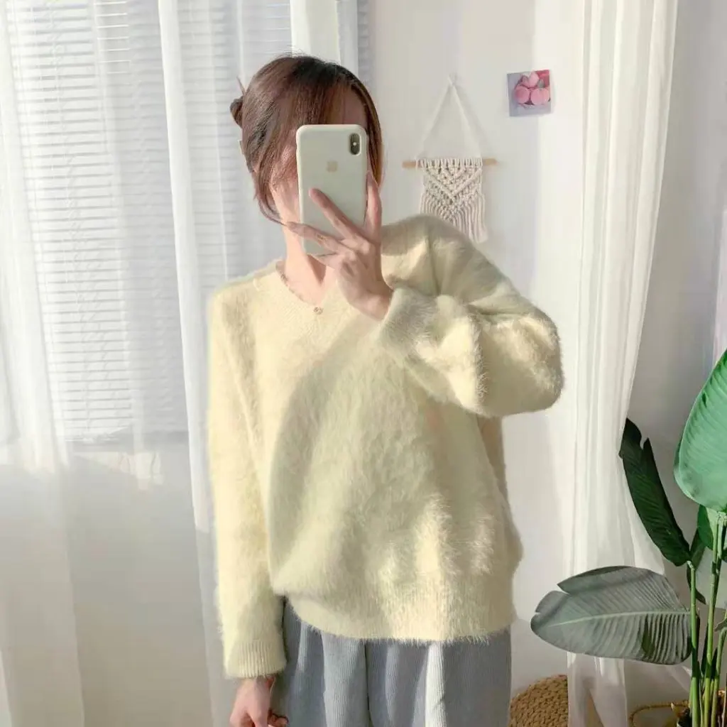 

Women's Soft Milk Blue V-neck Sweater Coat Thickened Autumn Winter Loose Outer Wear Japanese Style Gentle Top