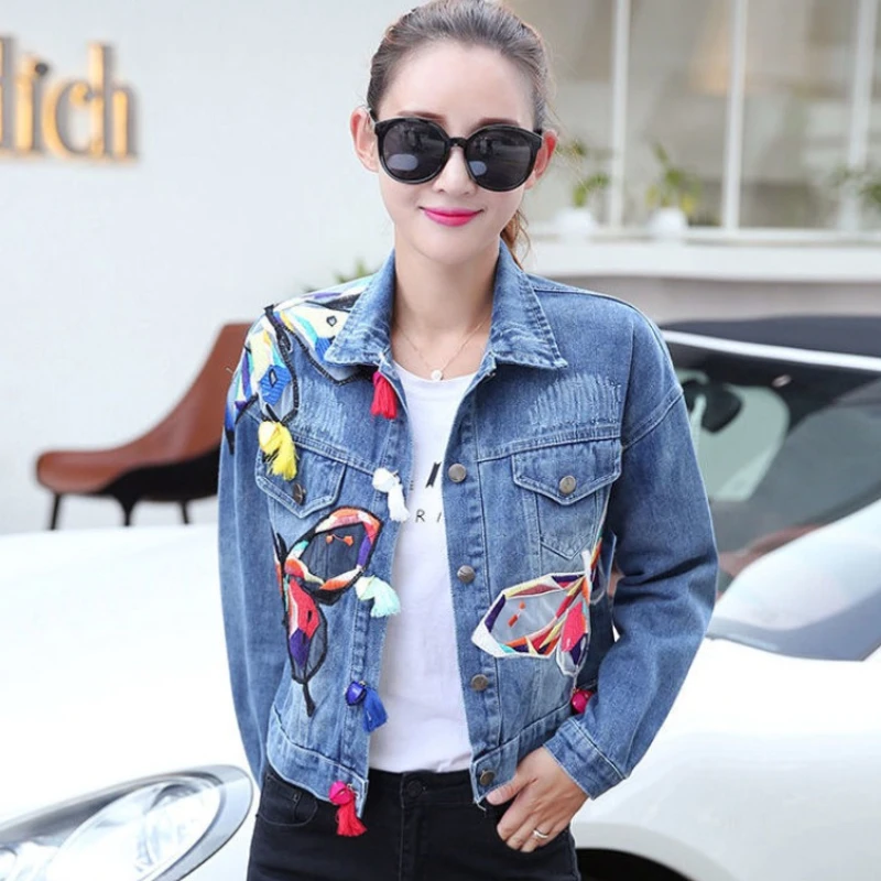 2023 Spring Autumn New Loose Short Embroidery Casual Slim Denim Short Coat Female Color Butterfly Pattern Long Sleeve Jeans Top