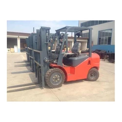 Fully floating cab forklift, fully automatic and high-performance diesel forklift equipment