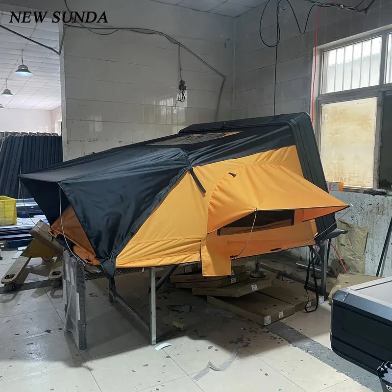 

3-4 Person Aluminum Hard Shell Roof Top Outdoor Hiking Camping Glamping Car Rooftop Tent