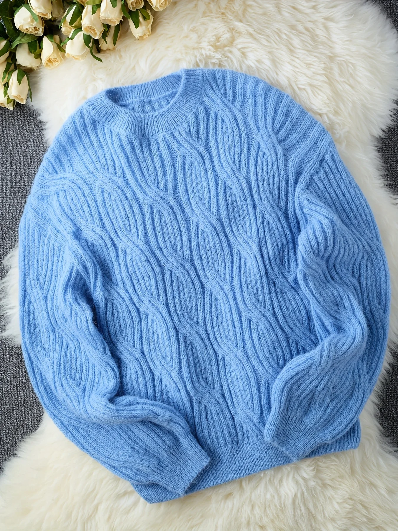 เสื้อสเวตเตอร์ถักคอทรงกลมสไตล์เรโทรหวานๆ สำหรับผู้หญิง ฤดูใบไม้ร่วง ฤดูหนาว เรียบง่าย สบายๆ ถักลายบิดเกลียว