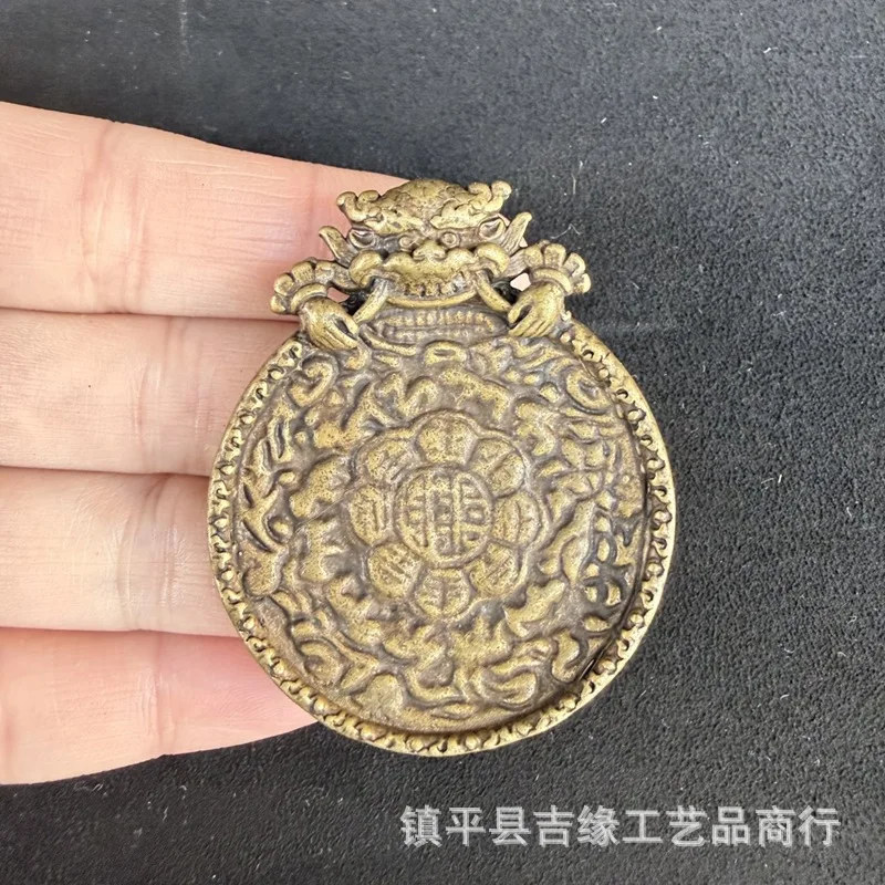 Tibetan-style brass nine-palace and eight-trigram , vintage craft item, decorative copper pendant