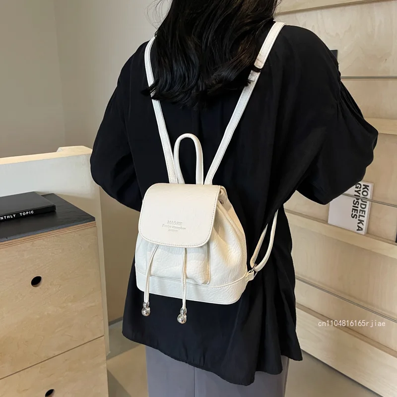 2026 New Drawstring Backpack Fashionable and High-quality Travel Small Backpack Elegant and Versatile Women's Storage Backpack