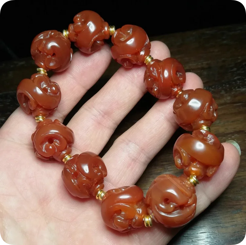 Natural Old South Red Persimmon Red Agate Hollow Carving Chi Long Round Bead Str