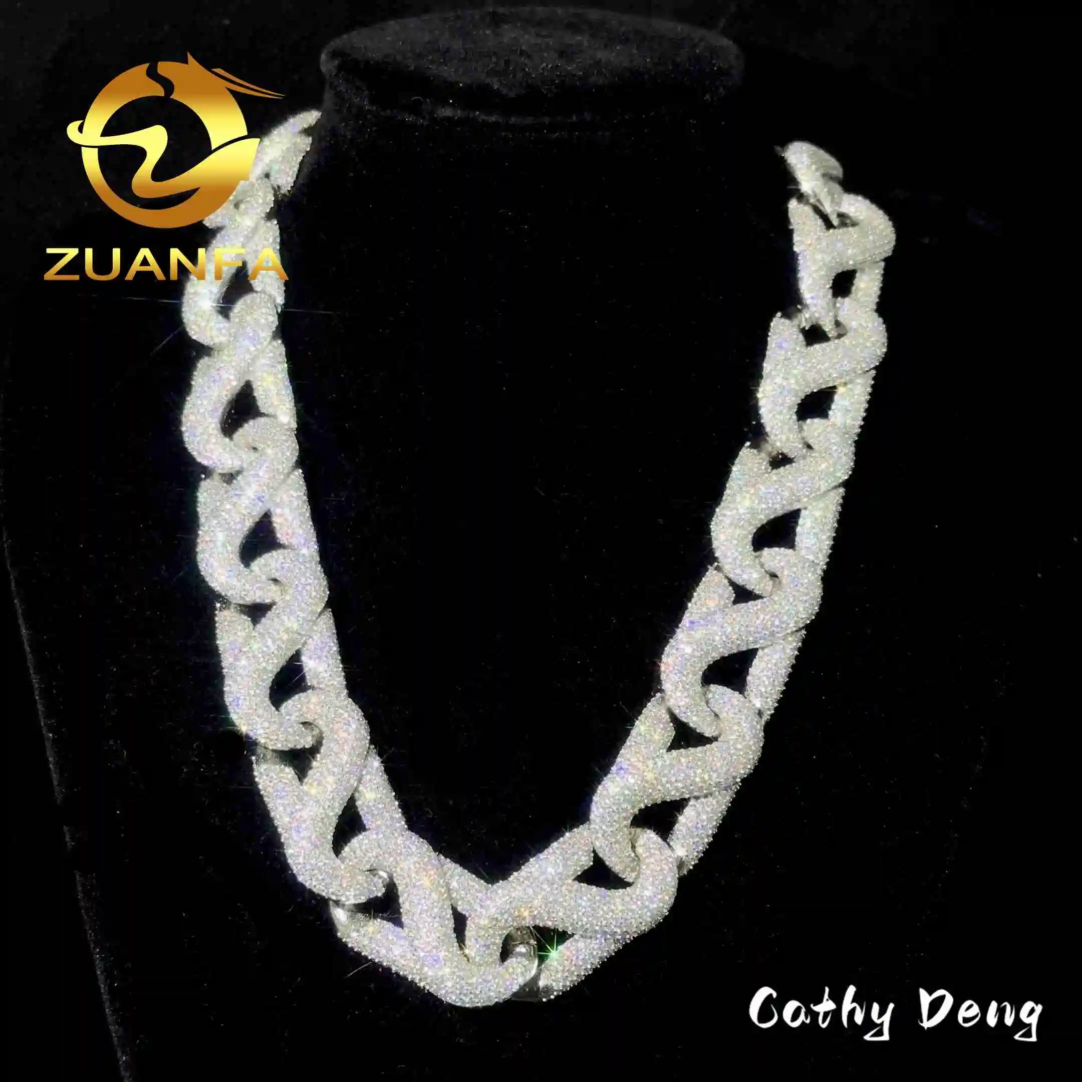 Customized New Fine Jewlery 20mm Fire Miami Cuban Link Chain Moissanite Hiphop Jewelry 925 Cuban Link Chain Pass Diamond test.