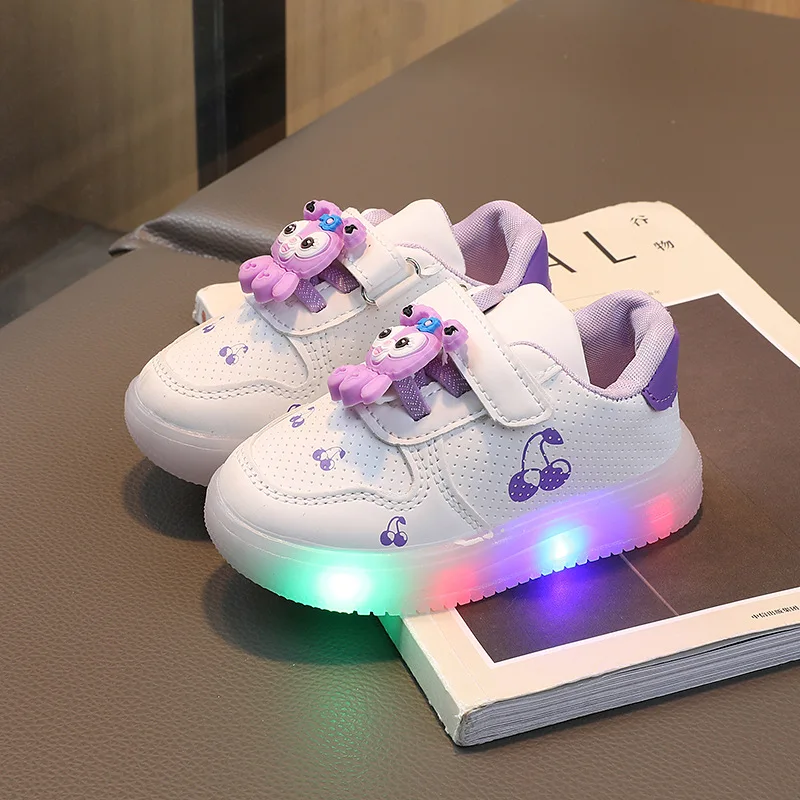 Sneakers per bambini moda per bambini LED luminoso scarpe Casual antiscivolo ragazzi ragazze Sneakers traspiranti scarpe da esterno per bambini