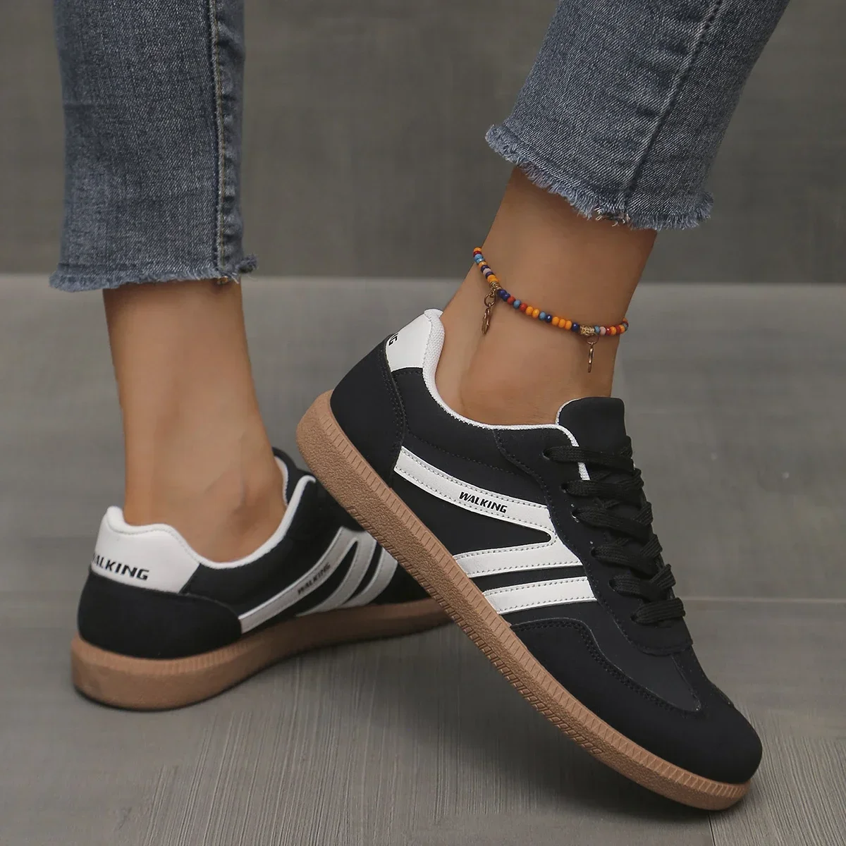 Women Sneakers 2025 Spring New Luxury Flat Loafers Comfortable Slip on Soft Female Sneakers Lightweight Outdoor Shoes for Women image 3