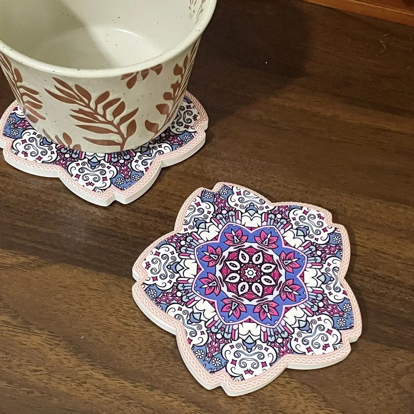 

Hot Ceramic Placemat Petal Shape Three-dimensional Relief Craft Creative Home Cork Heat Insulation Mat Coffee Mat Coasters