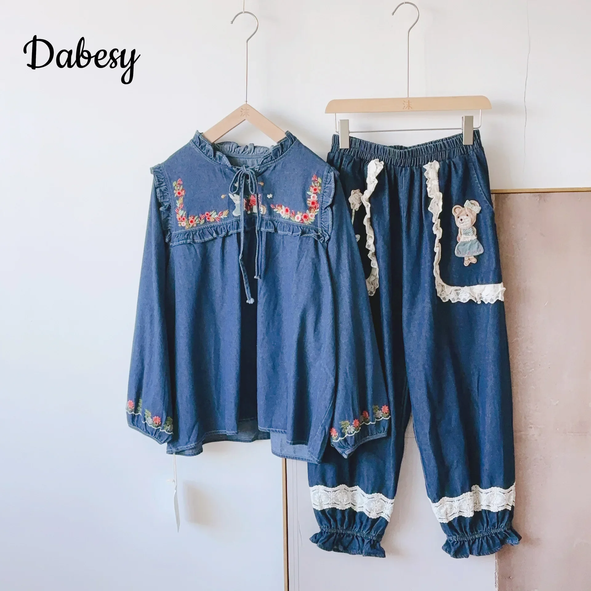 Vintage Embroidery French Denim Shirt for Women Autumn Lace-up Stand Collar Long-Sleeved Blouses Female Casual Top Ropa De Mujer