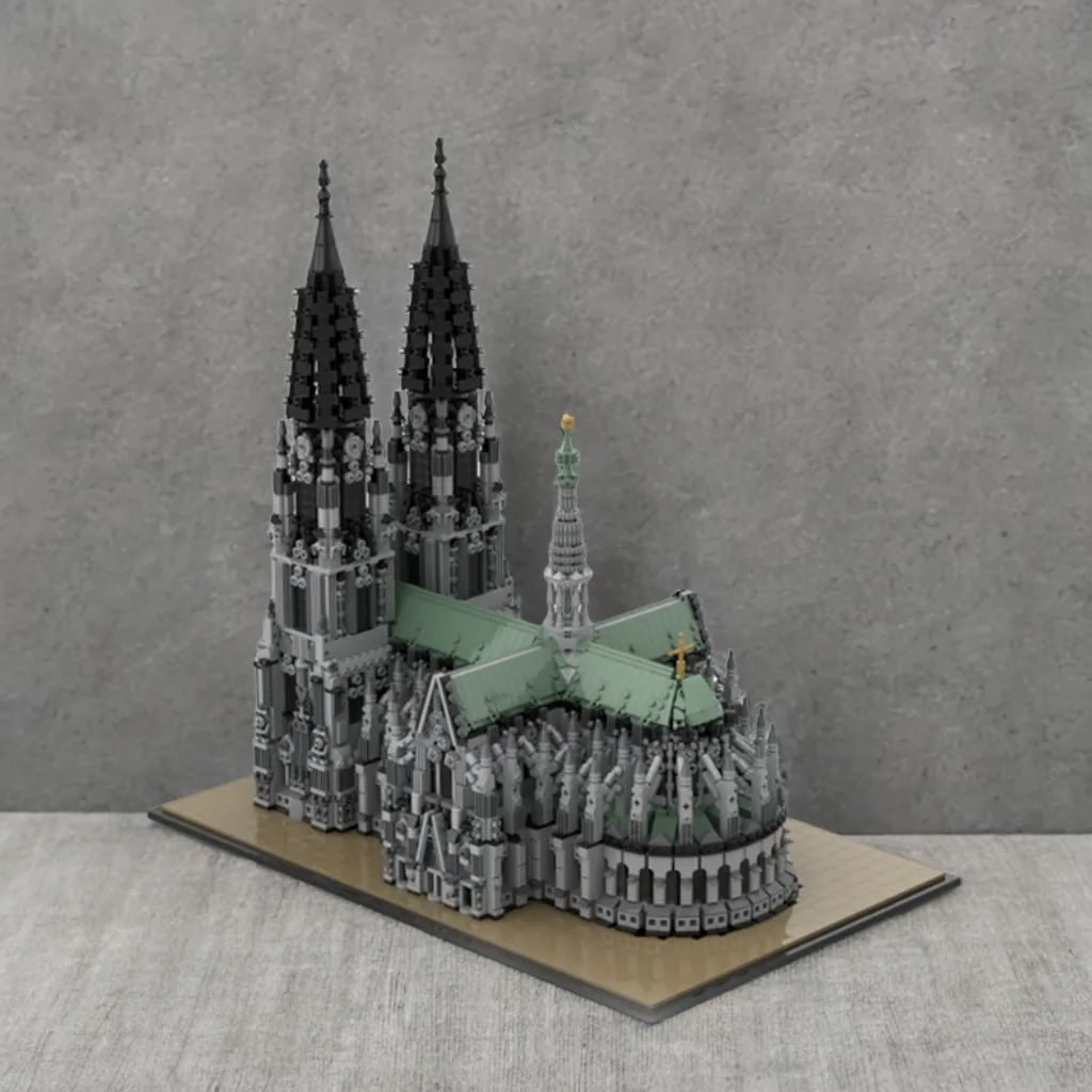 

8348 шт. MOC одеколонный собор, строительные блоки, сделай сам, образовательная архитектура, игрушка для улучшения детей, творчество, операционные навыки, подарок