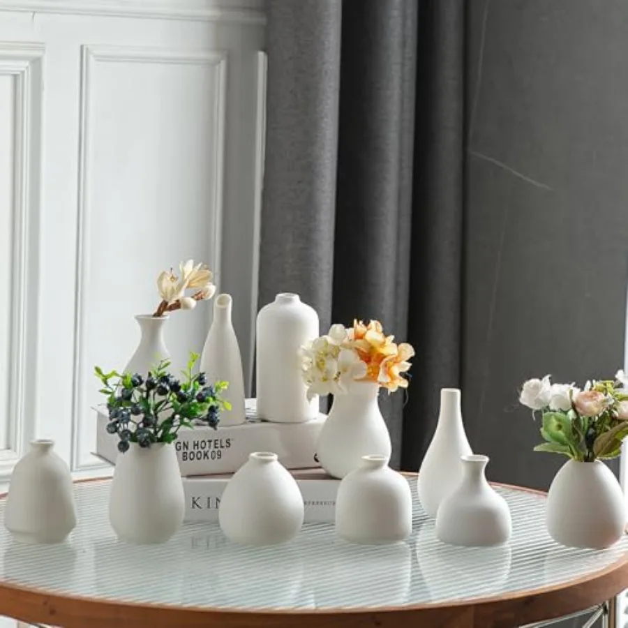 White Bud Vases Sma…