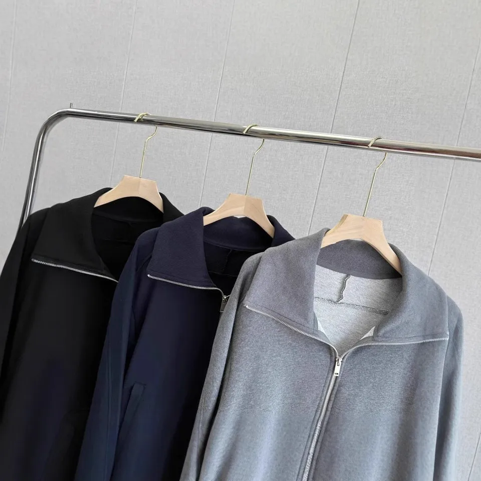 슬리밍 짧은 루즈핏 지퍼넥 디자인 여성 자켓 더블 지퍼 캐주얼 스타일 면 소재 봄 시즌 아우터