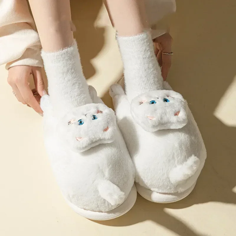 ผู้หญิงรองเท้าแตะแมวการ์ตูน Furry น่ารักรองเท้าแตะผ้าฝ้ายฤดูหนาวใหม่ Soft Sole หนาคู่ Plush คอสเพลย์รองเท้า 2025