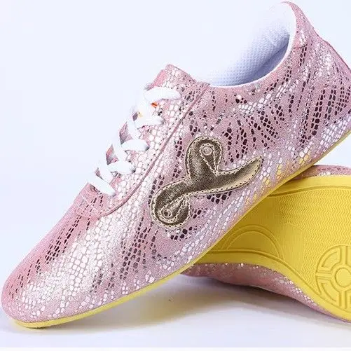 

Professional Taekwondo Shoes for Men and Women, Large Karate Taekwondo Shoes, Breathable Training Sneakers.