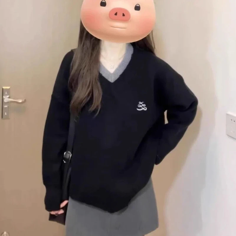 

Пуловер в продвинутом стиле, черный, серый контрастный свитер, Женский Новый Свободный Повседневный Вязаный топ с V-образным вырезом, Женский базовый свитер