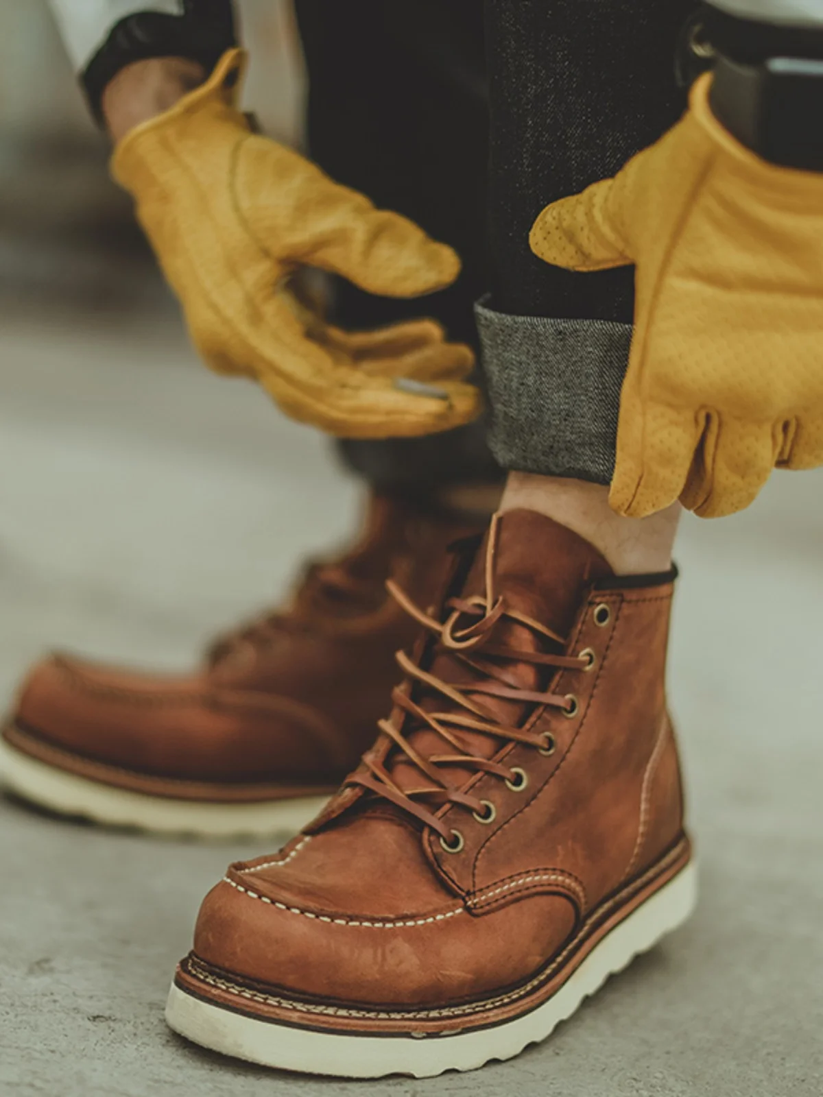 

Ретро Amekajie 907, высокие мотоциклетные ботинки с красным крылом, рабочая одежда, сезонные кожаные ботинки на весну и осень