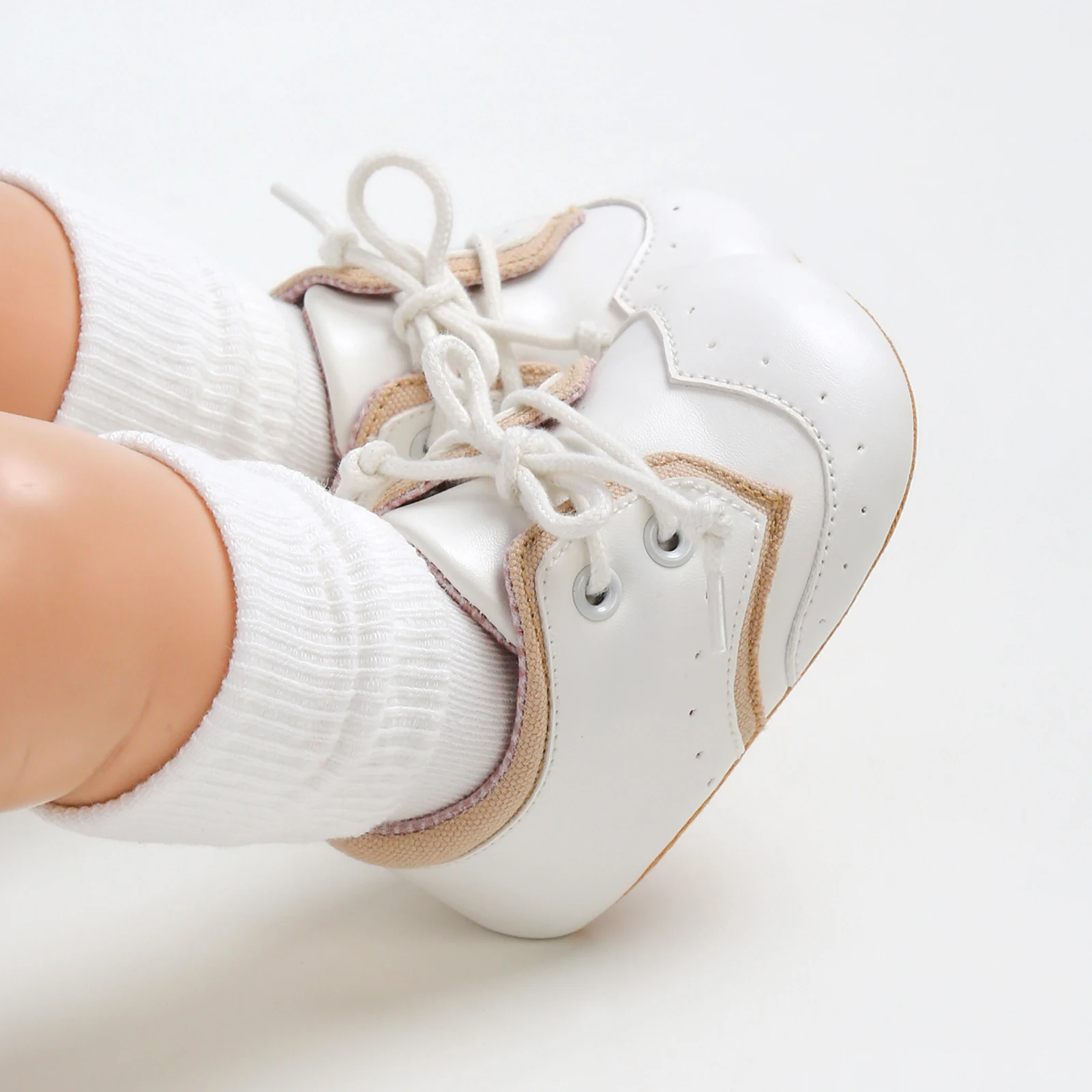 

Очаровательные детские кроссовки для мальчиков и девочек, обувь из искусственной кожи, высокие туфли с кружевным декором на весну и осень