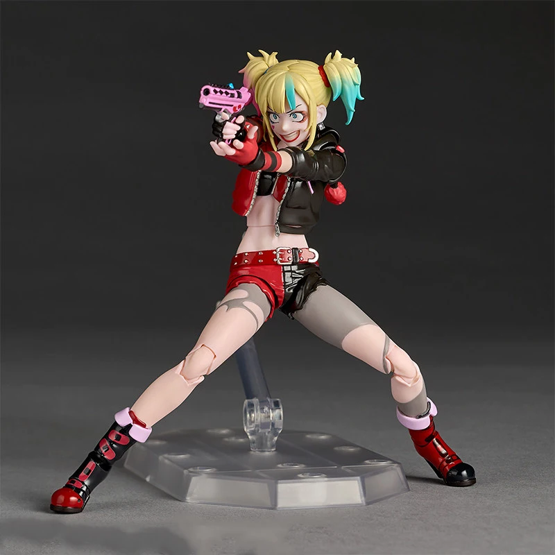 In Stock Kaiyodo Harley Quinn Movability Model Toys Revoltech AMAZING YAMAGUCHI Suicide Squad The Clown's Girl view 3