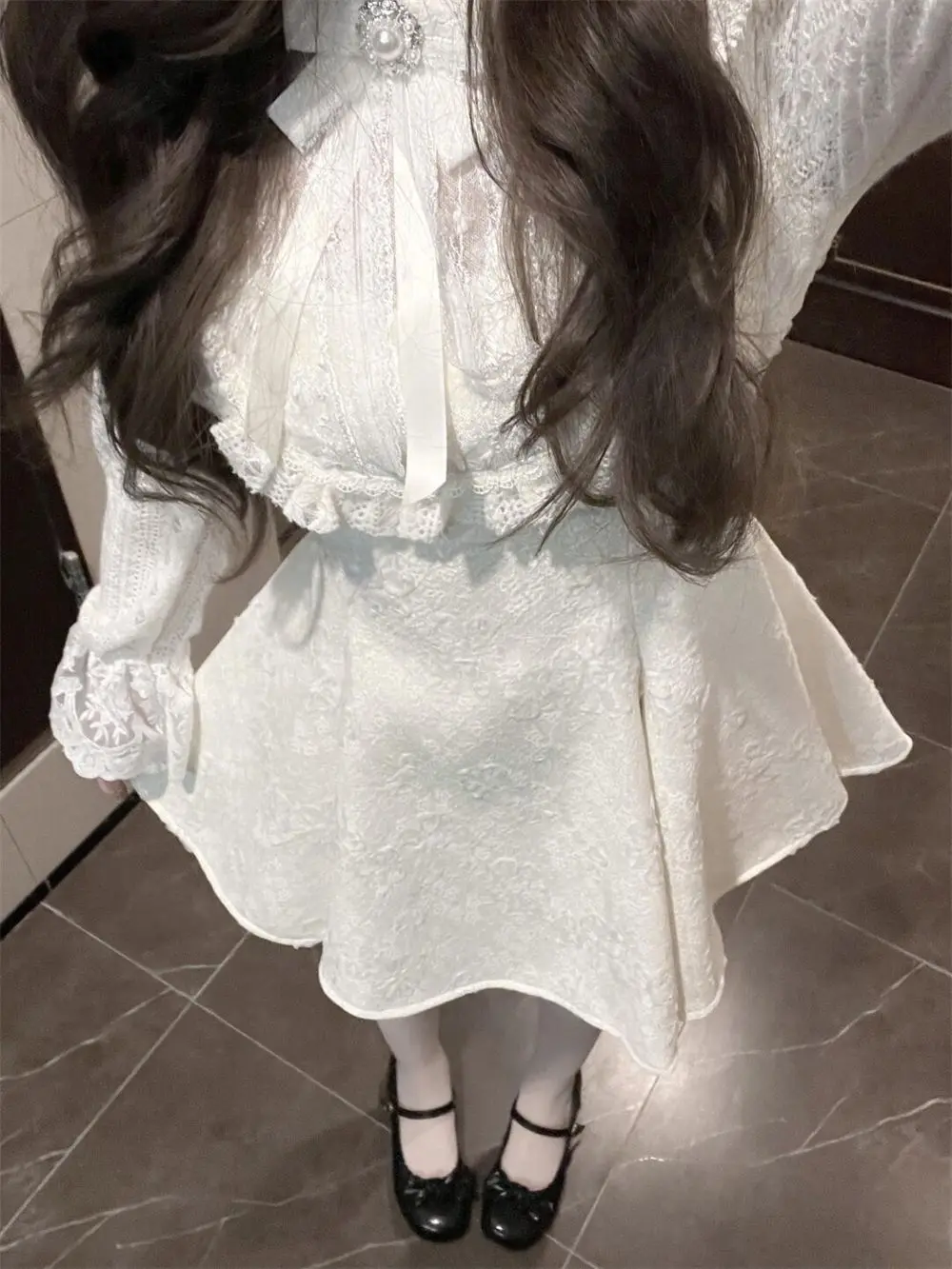 Frühling Vintage Stil Frauen Kleid Langarm Bogen Detail Ausgestelltes Saum Slim Fit Komfortable Party Kleid Elegante Casual Kleid 2025