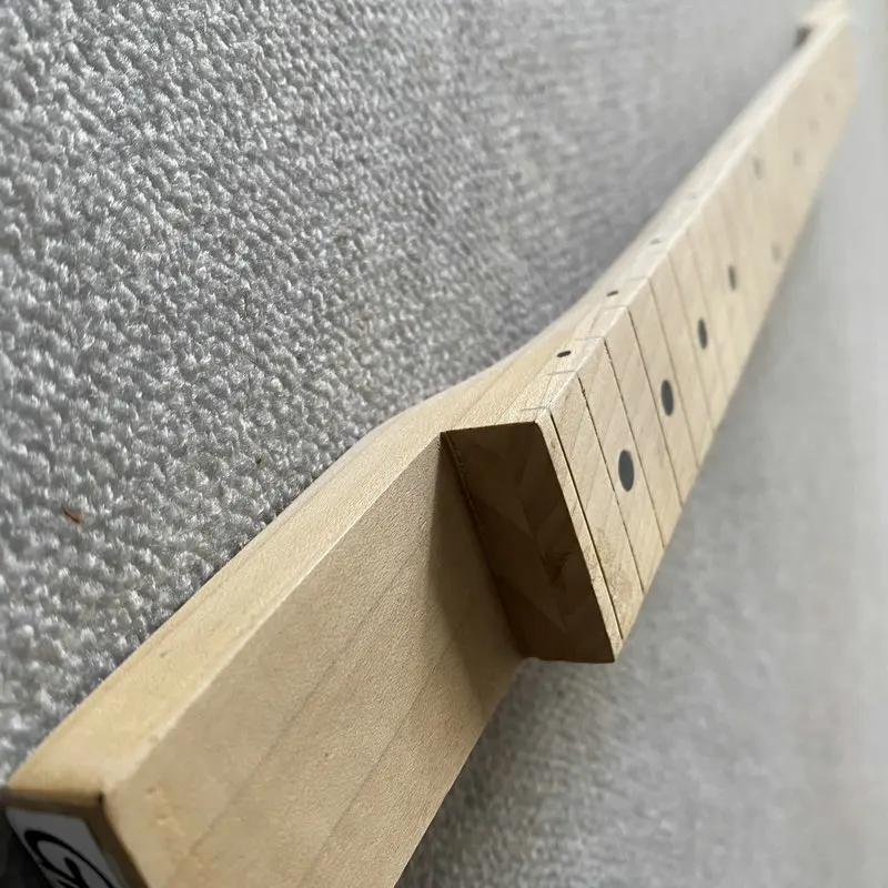 GN778 3 String Electric Guitar Unfinished Guitar Neck No Frets No Paints for Custom Order DIY Replace