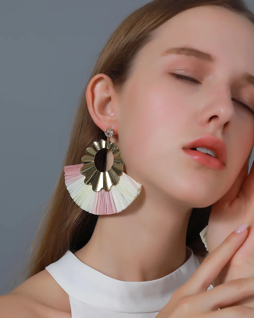 Retro Bohemian hair style against color origami earrings personality exaggerated national romantic Sue ear accessories gothic