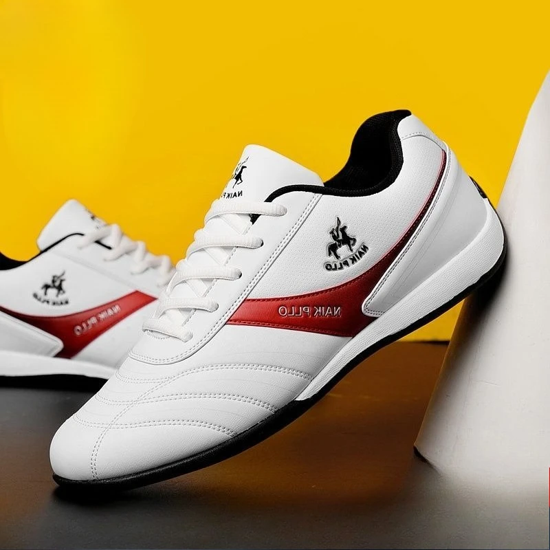 2026 Hot Sale Taekwondo Shoe For Men Good Quality Taiji Shoes Men Inside Fur Martial Art Sneakers Men Leather Man Tai Chi shoes