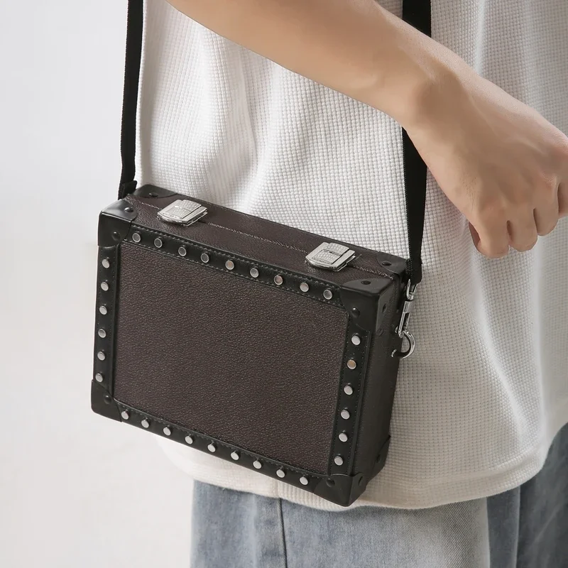 Minimalist Men's Hard Shell Box Shoulder Bag Fashionable Rivet Male Crossbody Bags Unisex Luxury Messenger bag for Men sac сумка