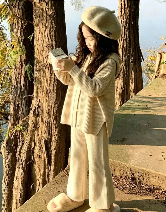 Korean Girls Knitted Set 2026 Autumn and Winter New Pit Stripe Knitted Girls Sweater Cardigan Pants Two Piece Set