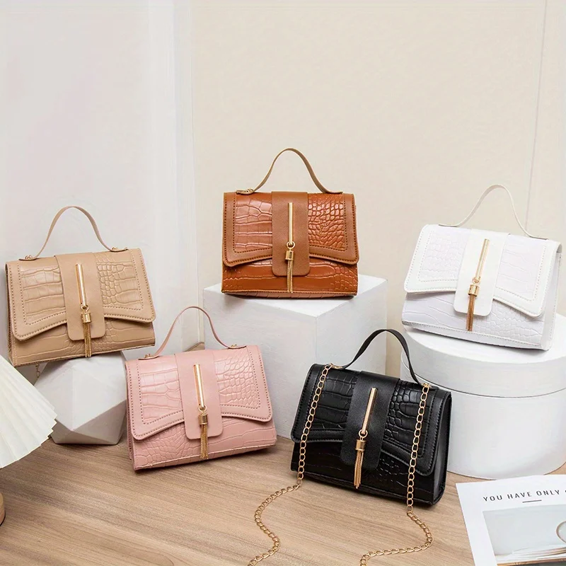 

New crocodile pattern messenger bag splicing leather simple temperament single shoulder women's bag solid color exquisite chain