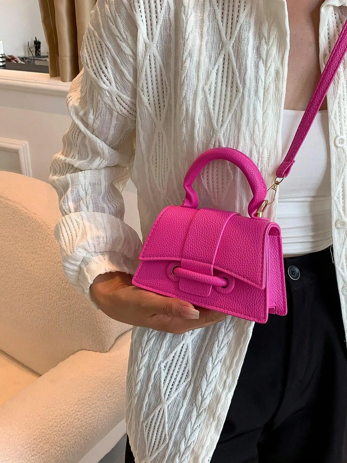 

This year's popular super texture lipstick bag foreign mini small square bag, new solid color versatile handbag, women's bag