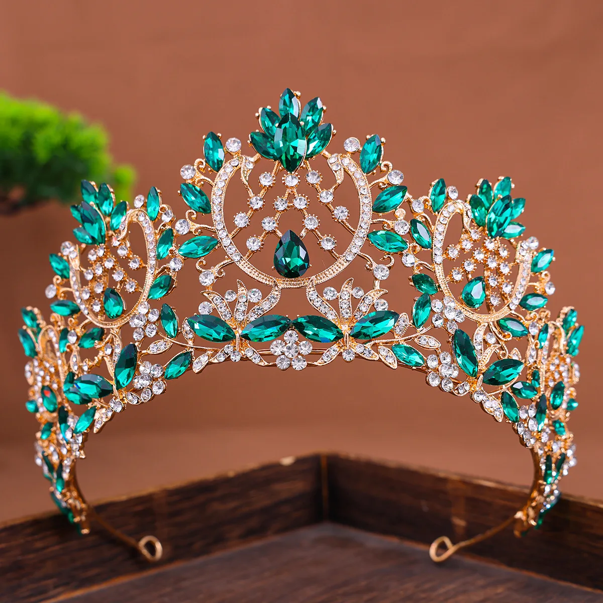 KMVEXO Baroque Gorgeous Large Pink Rhinestone Tiaras for Women Crystal AB Wedding Crown Bridal Headwear Party Hair Dress Jewelry