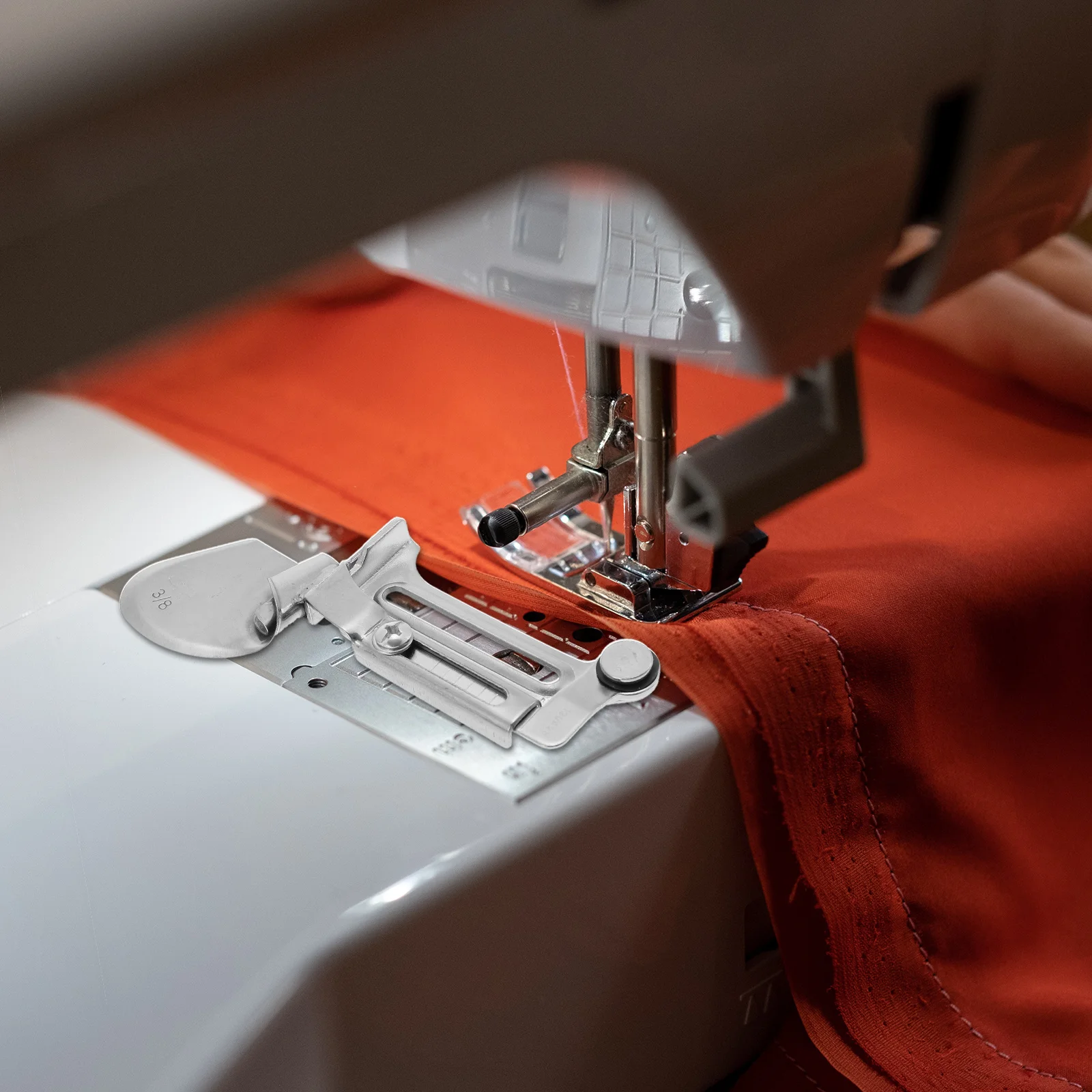 2Pcs Sewing Machine Binder Stainless Steel Curling Presser Feet Easy Install for Home Overlock Binding Tool Replacement