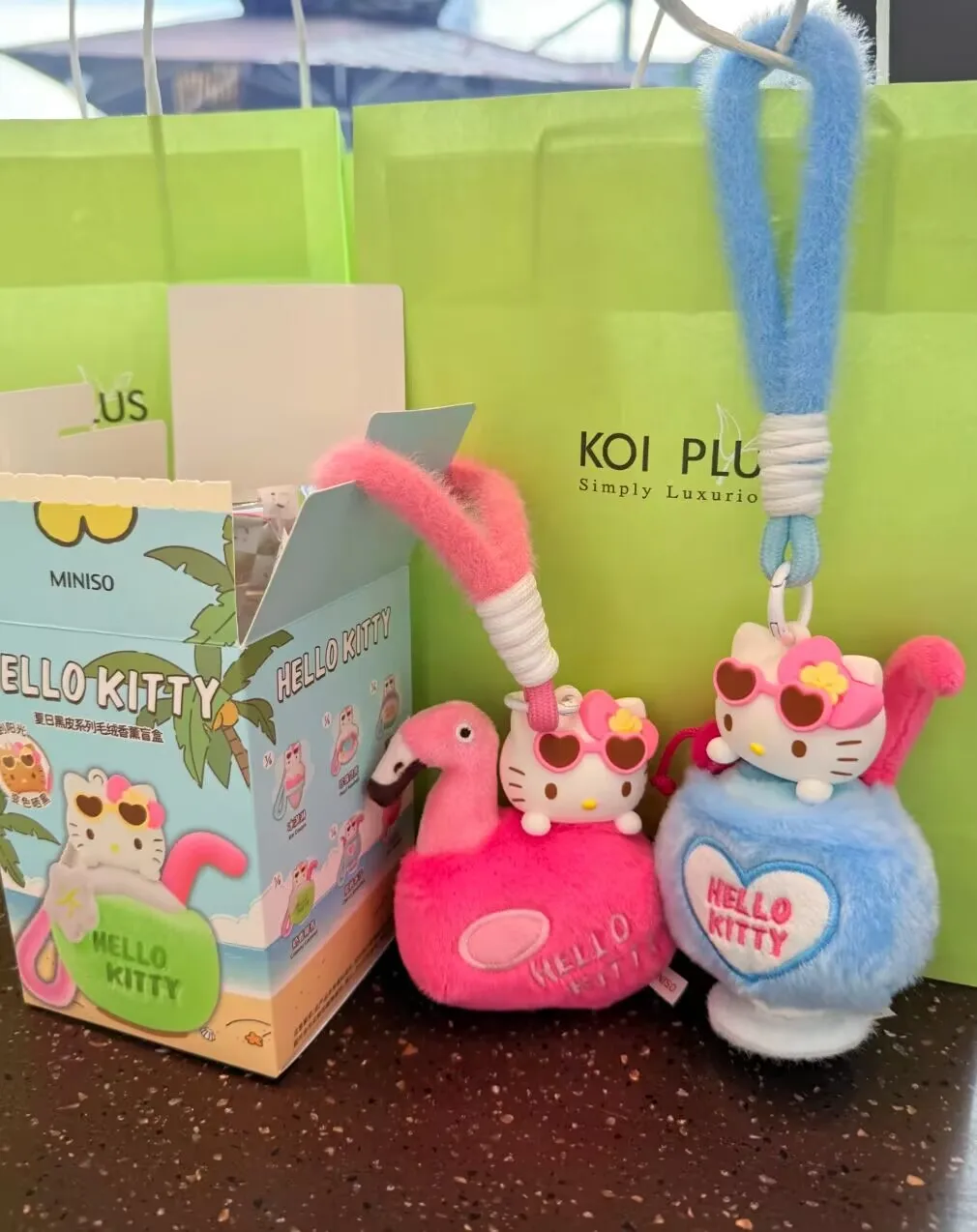 100% حقيقية Hellokitty الصيف سلسلة جلدية سوداء صندوق أعمى Kawaii قلادة البخور دمية صندوق غامض أنيمي الشكل جمع #3