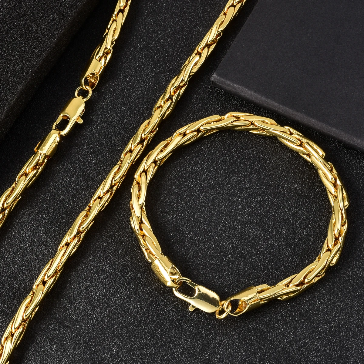 

Minimalist Copper Twisted Chain Necklace Bracelet Set for Women Men Simple Layered Jewelry Gift Ready Hypoallergenic