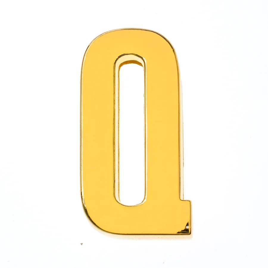 10pc letter Q
