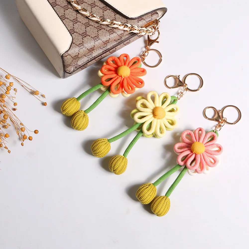 

Ladies' Bag Pendants Handmade Flower Weaving Chinese Cute Sweet Trend Bag Charms Multifunctional High-quality Keychains For Girl