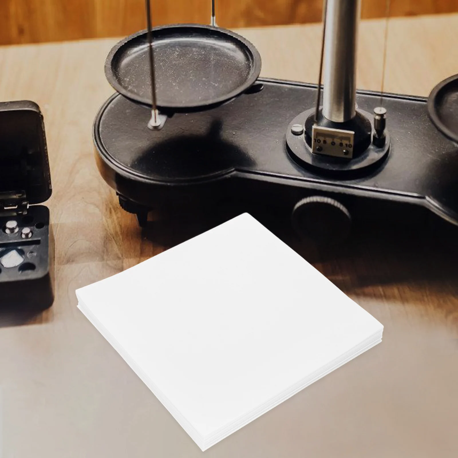 

500pcs Weighing Paper Double-sided Lab Grade Cellulose Instrument Scale Glossy White Precision Thin Design Material