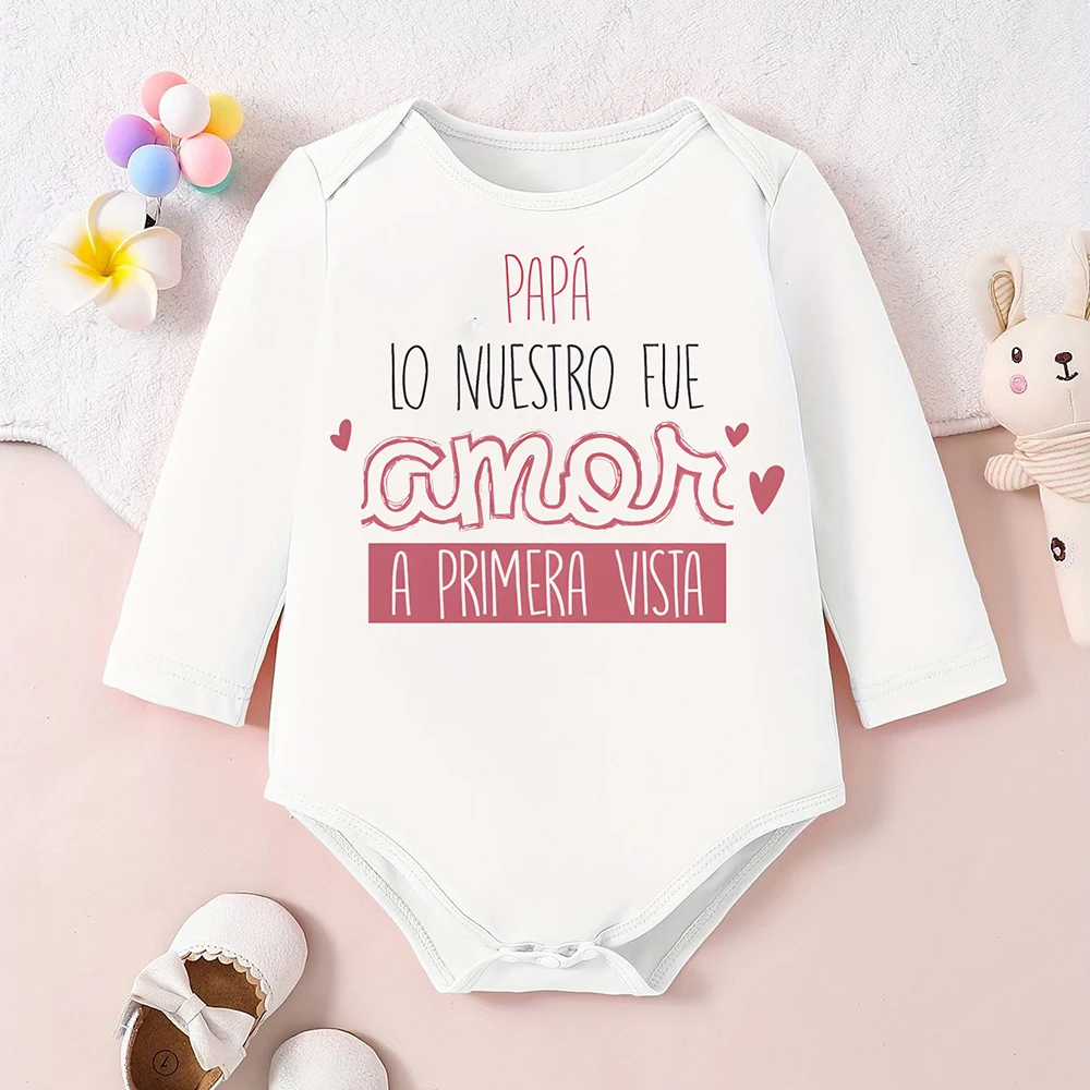 

Our Dad Fell in Love At First Sight Babys Bodysuit Casual Comfort Infant Romper Letter Print Newborn Jumpsuit Baby Best Present