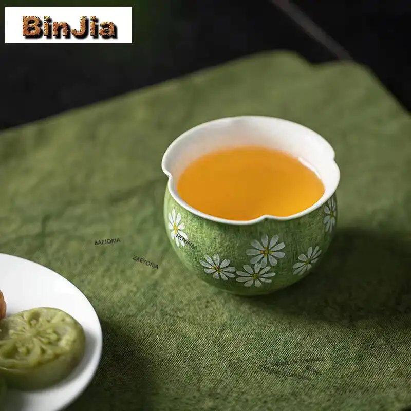 150ml Hand Drawn Daisy Flower Mouth Teacup Boutique Tea Bowl Jug Tea-tasting Smelling Cup Jianzhan Master Cups Teaset Ornaments
