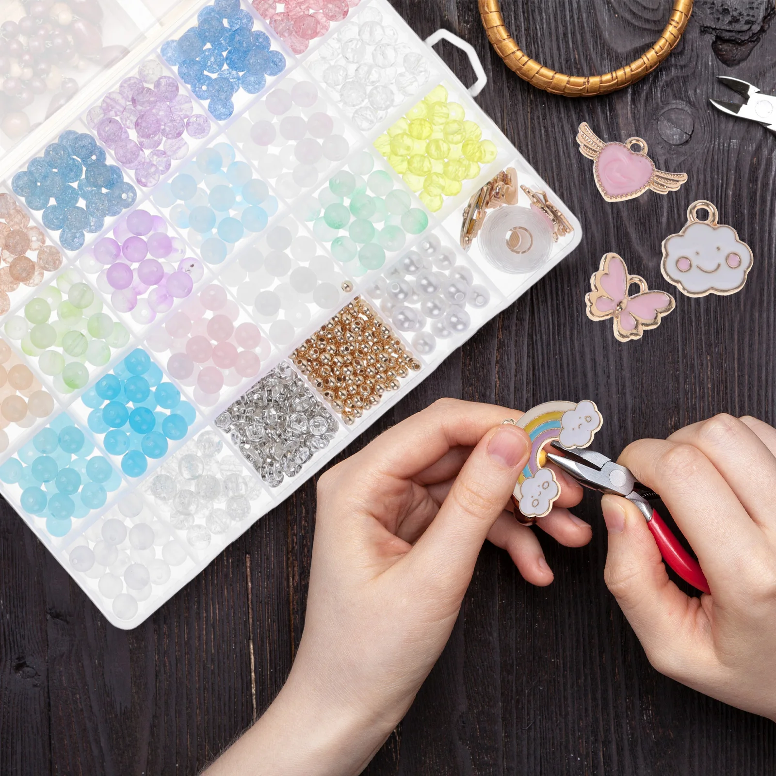 

670Pcs DIY Glass Beads Accessories Small Hole Spacer Beads for Jewelry Making Crafts Hairpins Necklace DIY Crafts Accessories
