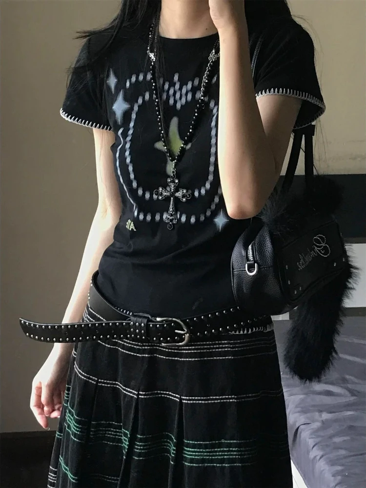 

Deeptown Black Graphic Women T-Shirts Y2k 2000s Style Vintage Short Sleeve Gyaru Tees Korean Fashion Slim Casual All-Match Tops