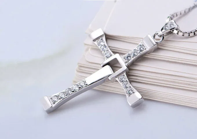 High Quality Cross Pendant Necklace The Fast and The Furious Celebrity Vin Diesel Crystal Jesus Men Chains Item Gift Jewelry