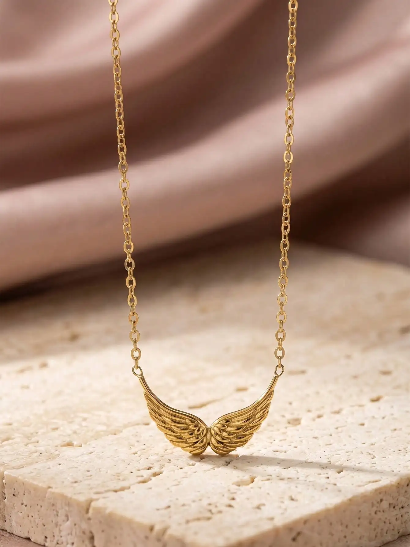 1pc 18K Gold Plated Stainless Steel Angel Wing Pendant Necklace For Women Elegant Waterproof Jewelry Gift For Daily Party Wear