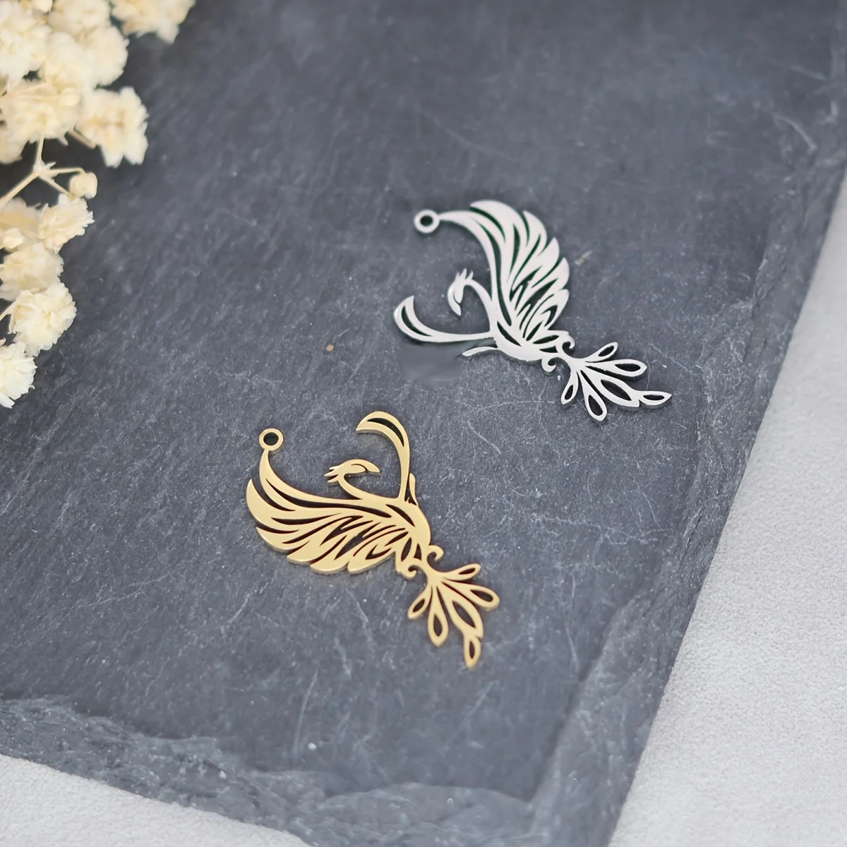 

DIY handmade necklaces, bracelets, keychains, and pendants; 3 exquisite stainless steel 3D phoenix and hummingbird accessories.
