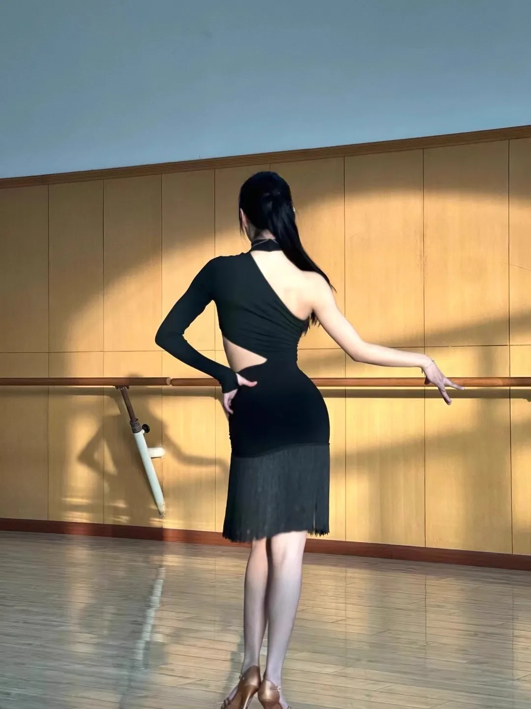 UK-Lateintanz-Top – Schwarze Premium-Übungskleidung für Damen, multifunktional für Unterricht und Training von Gesellschaftstanzkostümen