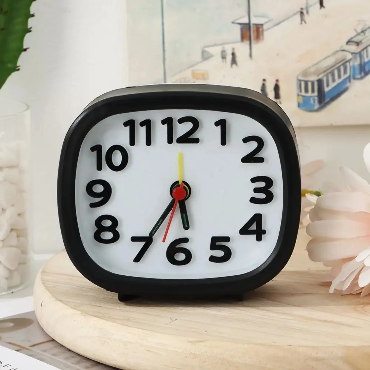 

High Quality Decorative Quartz Bedside Alarm Clock with Quiet Tick - Numbered Clock for Bedroom