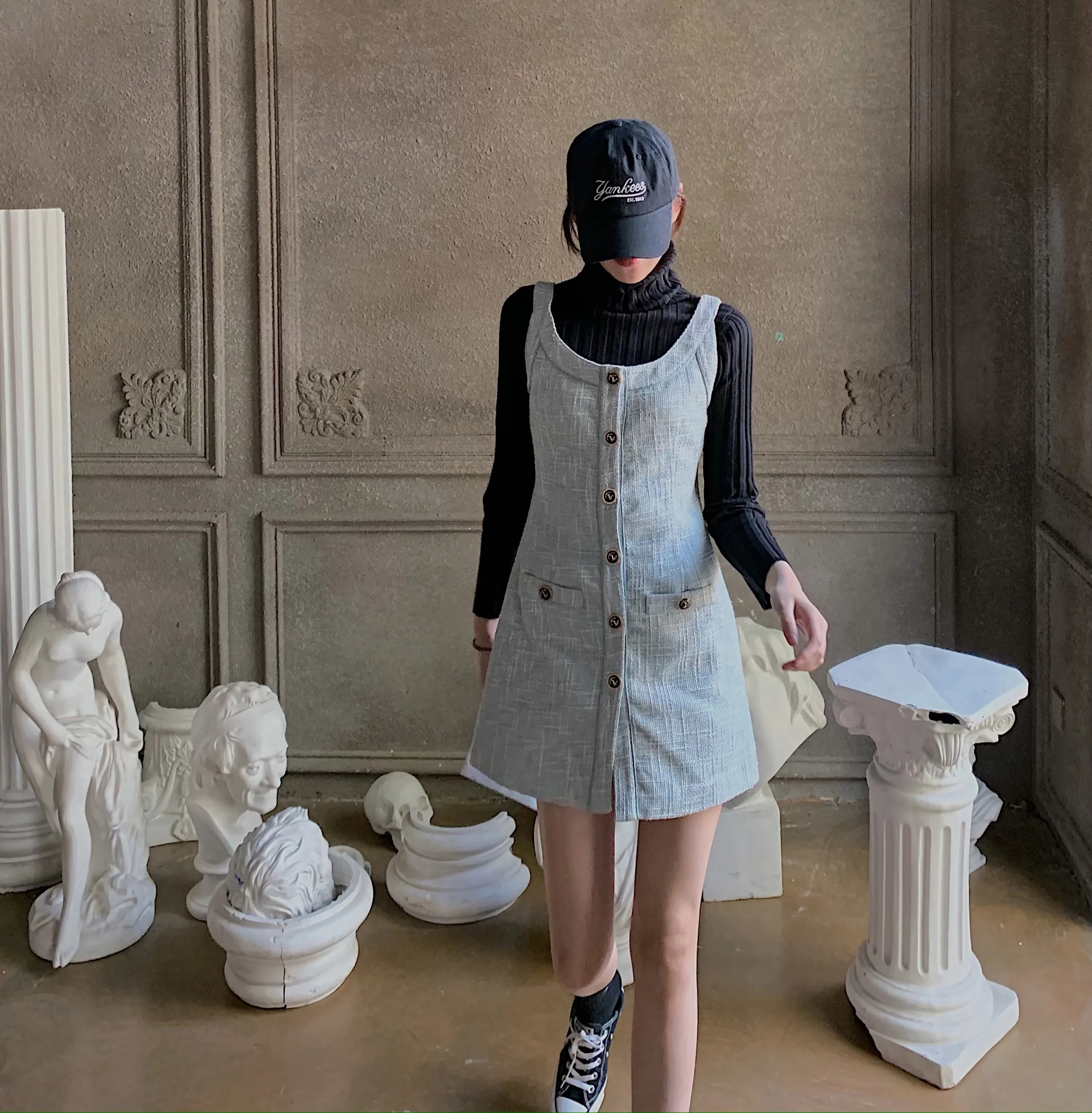 

Модный жилет Dr Ele с высокой талией, юбка А-силуэта, застежка на одну пуговицу, круглый вырез, короткая длина, цветной