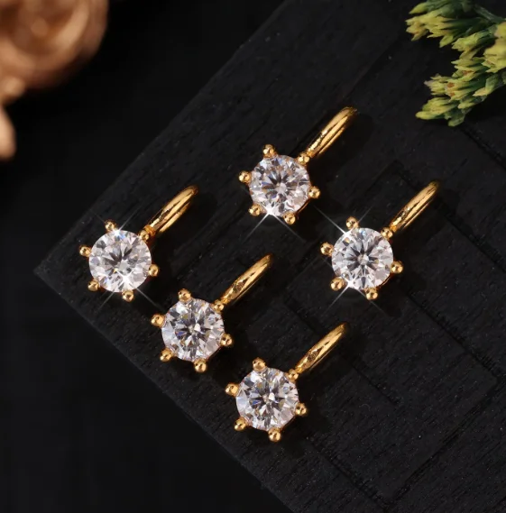 18k gold white moissanite pendants 6 claws au750 jewelry components
