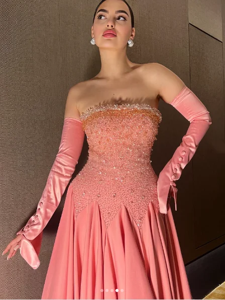 تخصيص كلاسيكي الوردي جيرسي مساء اللباس الرسمي حمالة أكمام فساتين لحضور الحفلات الموسيقية حساسة ألف خط الديكور فساتين المشاهير