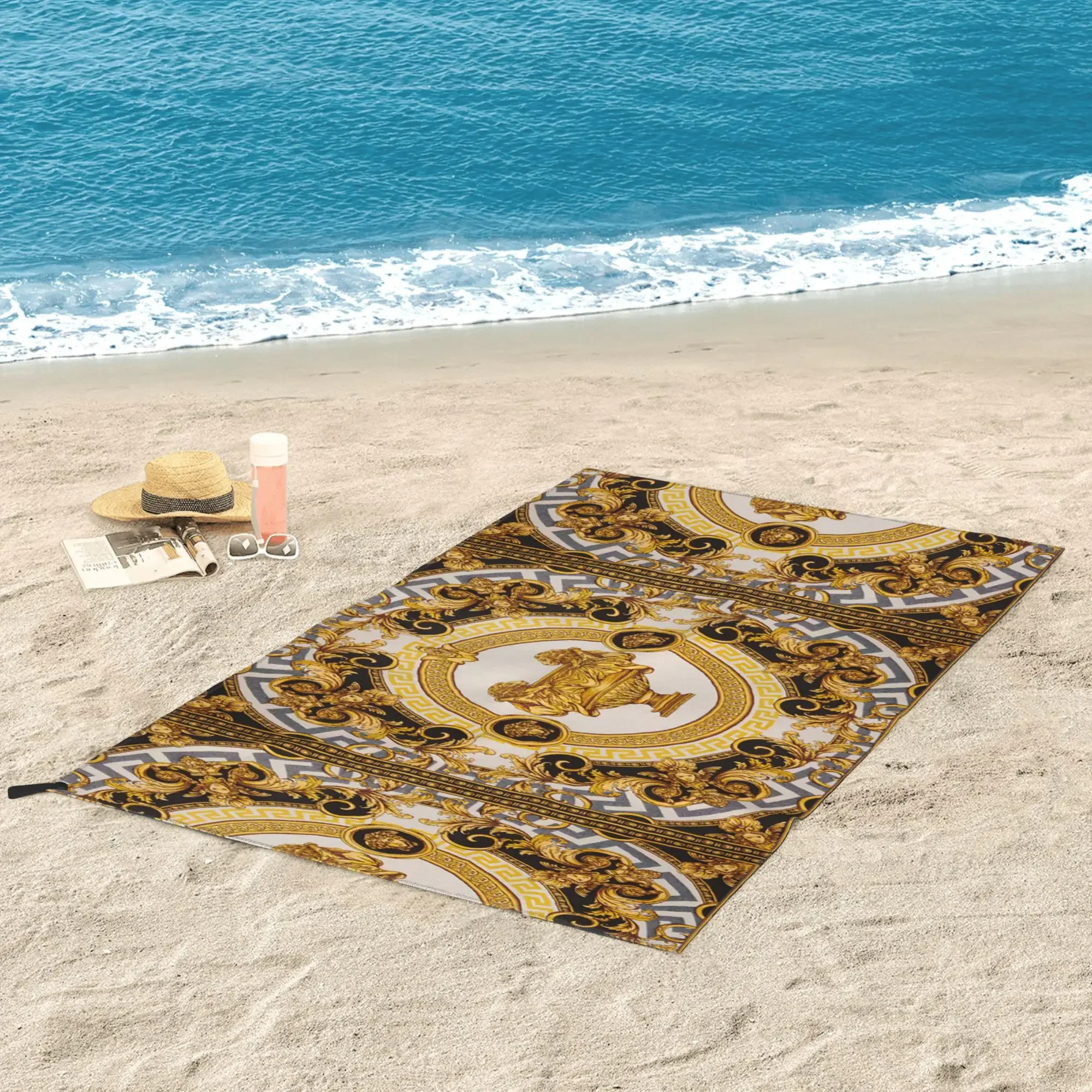 

Decorative Golden Medallion Baroque Beach Towel Soft Microfiber Quick Dry Absorbent Quick Towels For Swimming
